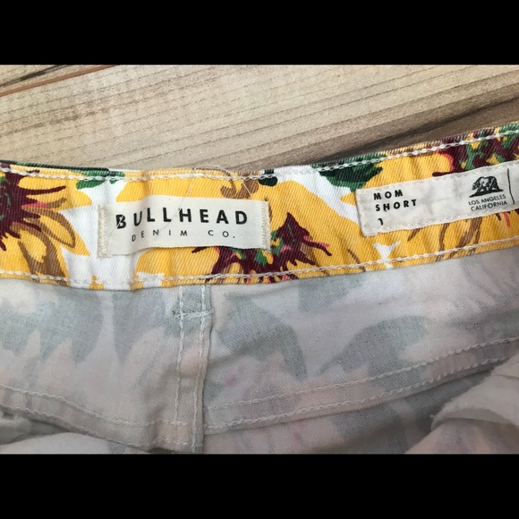 Sunflower Shorts! - Picture 3 of 3